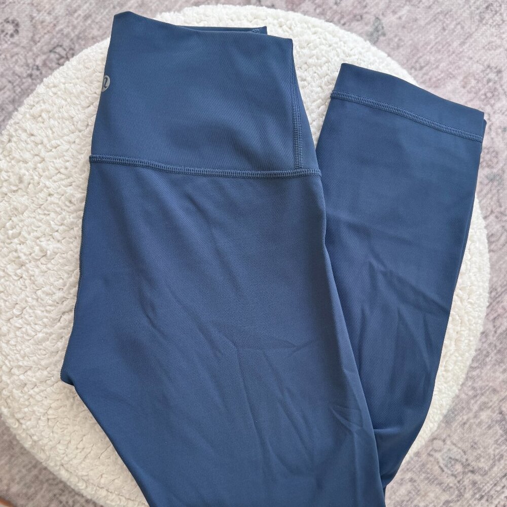 Lululemon Wunder Under Hi-Rise 1/2 Tight *Full-On Luxtreme 17"